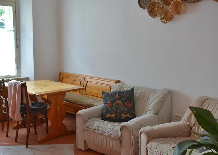 Apartma Raft, דירה בובק